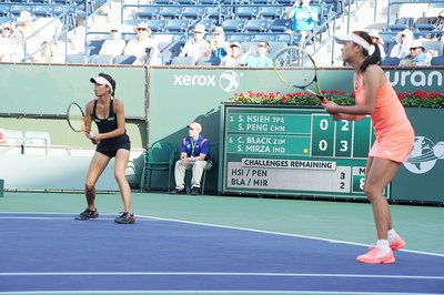 Taiwan's Hsieh into French Open women's doubles final
