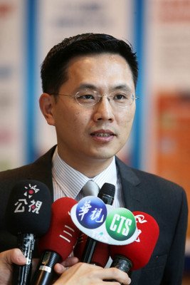 KMT rebuts report of replacing Taichung, Taoyuan mayor candidates