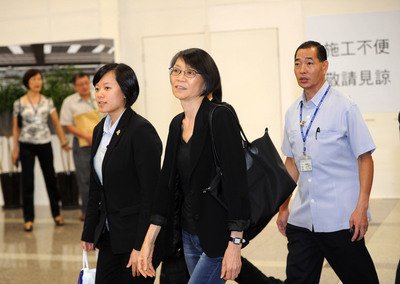 First lady returns from Japan trip