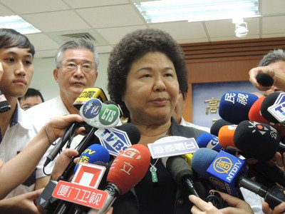 Kaohsiung mayor apologizes for blasts, admits knowing about pipelines