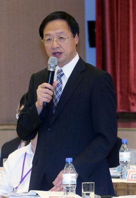 Cabinet spokesperson: Premier to meet with Kaohsiung mayor on petrochemical industry