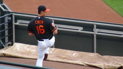 Chen Wei-yin grabs record 13th win in MLB season
