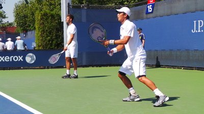 Lu advances to second round of men’s doubles at US open