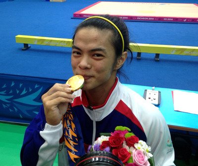 Taiwanese weightlifter nabs gold at Asian Games