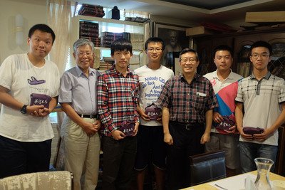 Legislature passes initial review to give Chinese students health insurance
