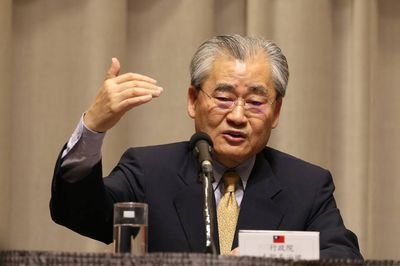 New premier vows to deepen rapport with people