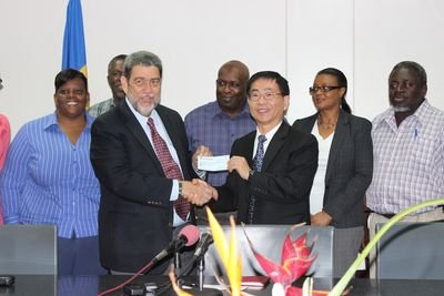 Taiwan donates US$100,000 to St. Vincent for Ebola prevention