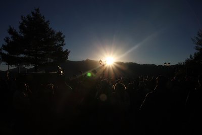 15,000 people watch first sunrise on Alishan