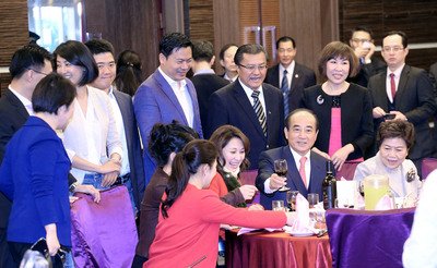 Wang denies candidacy rumors