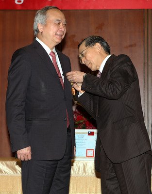 Taiwanese liver transplant expert recognized for service overseas