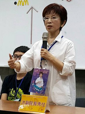Hung admits to beating cancer, won’t drop out of race