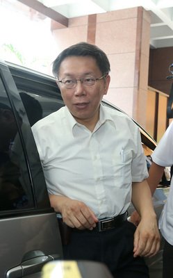 Deputy Shanghai mayor visiting Taipei
