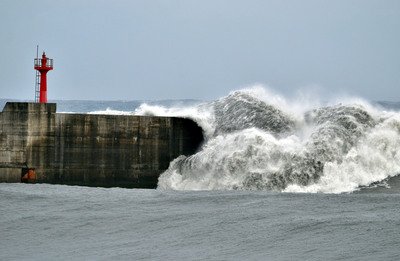 Ma urges caution as Taiwan braces for Typhoon Soudelor