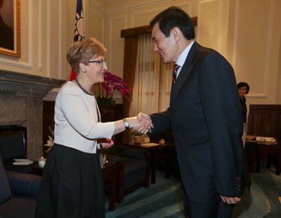 President receives delegation of Polish lawmakers