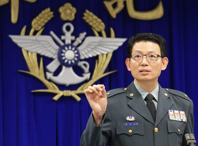 F-16 forced to land in Penghu; no impact on reconnaissance missions