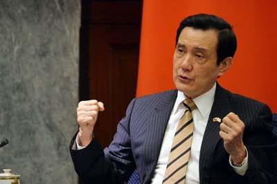 Ma speaks on China, Ma-Xi meeting in Bloomberg interview