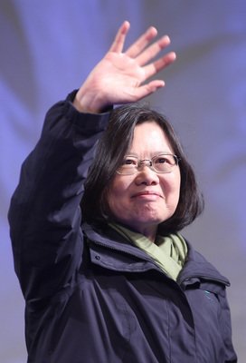 Tsai stresses cooperation, unity in victory speech