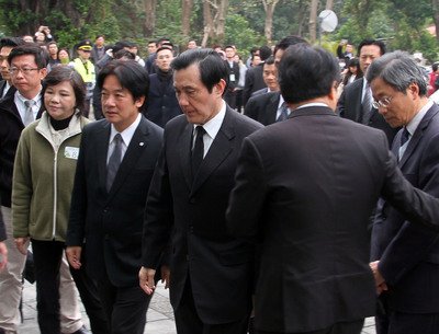 Ma, Tsai attend memorial ceremony for Tainan earthquake victims