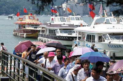 Taiwan keeping watch on Chinese tourist numbers: Premier