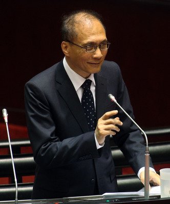 Premier apologizes for ‘comfort women’ remarks