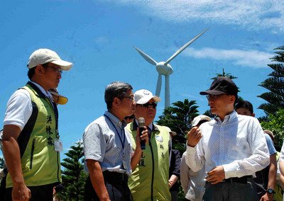 Gov’t must raise quality of medical care in Penghu: Premier