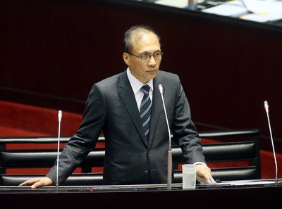 Gov’t monitoring Britain’s leaving EU on Taiwan: Premier