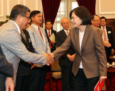 SMEs play key role in development: Tsai