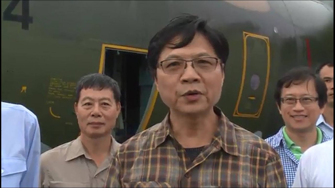 Interior minister and researchers visit Taiping Island