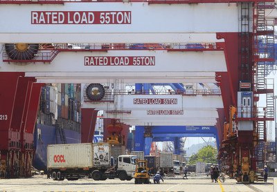 July brings hope for end to 15-month export slump: Econ Ministry