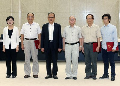 Cultural affairs committee holds first meeting