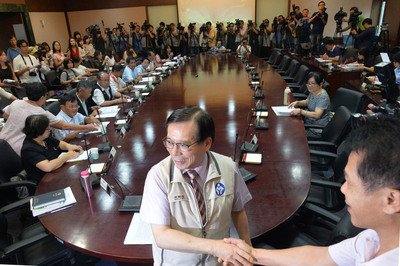 Taiwan to raise minimum wage