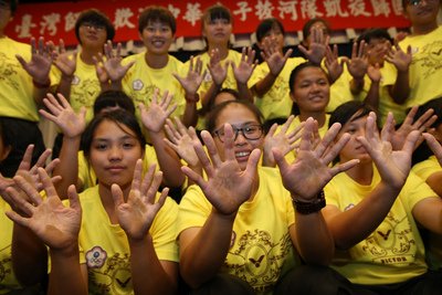 Taiwan tug-of-war team returns, triumphant