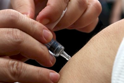 Soaring demand leads to shortage in private flu vaccine supply