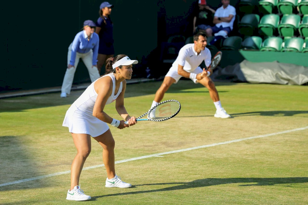 Latisha Chan makes it to Wimbledon mixed doubles third round