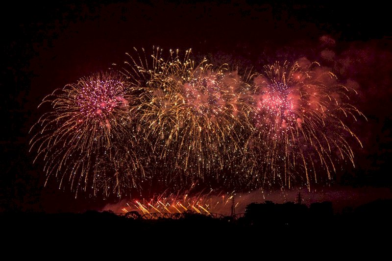 VIDEO: National Day marked with light show, parades, and fireworks