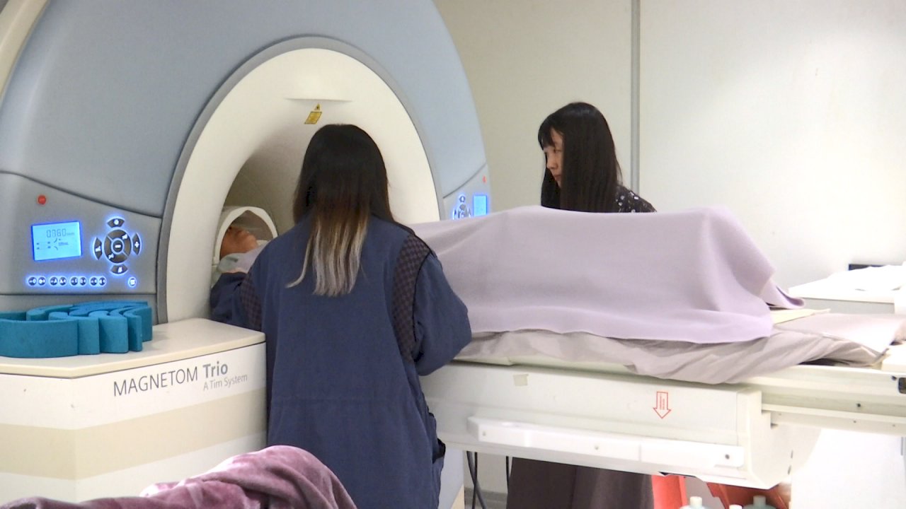 VIDEO: AI and MRI scans to help determine brain age