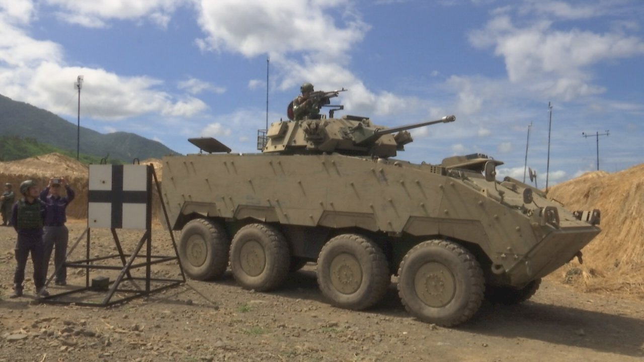 VIDEO：Taiwan doubles armored vehicle protection for president