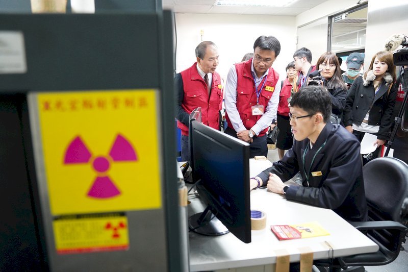 Holiday travel rush to bring heightened risk of swine fever: Minister