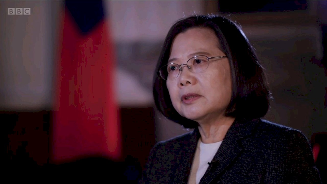 Tsai tells BBC that China should respect Taiwan