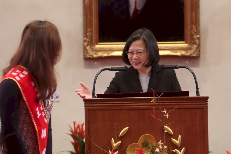 Tsai commends pilot agriculture projects in remote areas