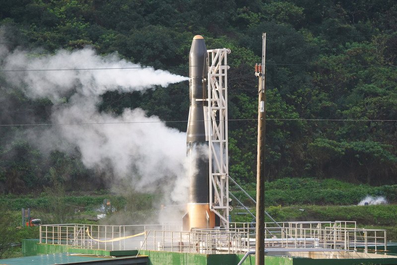 Planned rocket launch sparks safety concerns