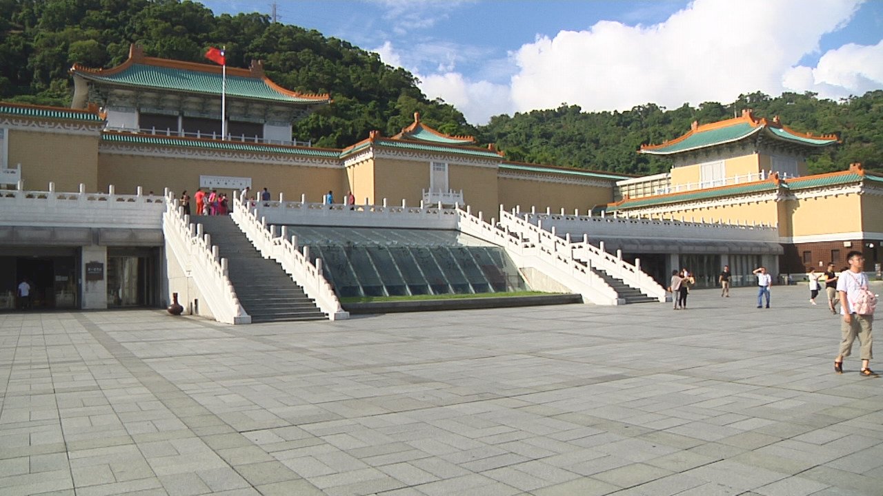 VIDEO: COVID-19 deals heavy blow to tourism industry