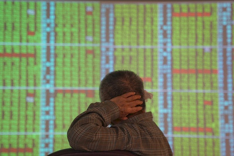 Taiwan stocks drop 3.73% to 8,890 points as new trading system begins