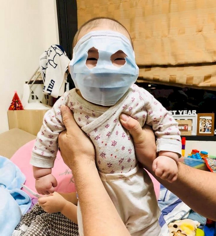 Children of Chinese spouses aged two and under can enter Taiwan