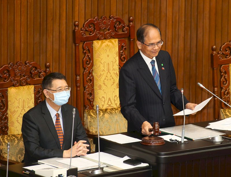 Cabinet approves NT$210 billion for third phase of bailouts