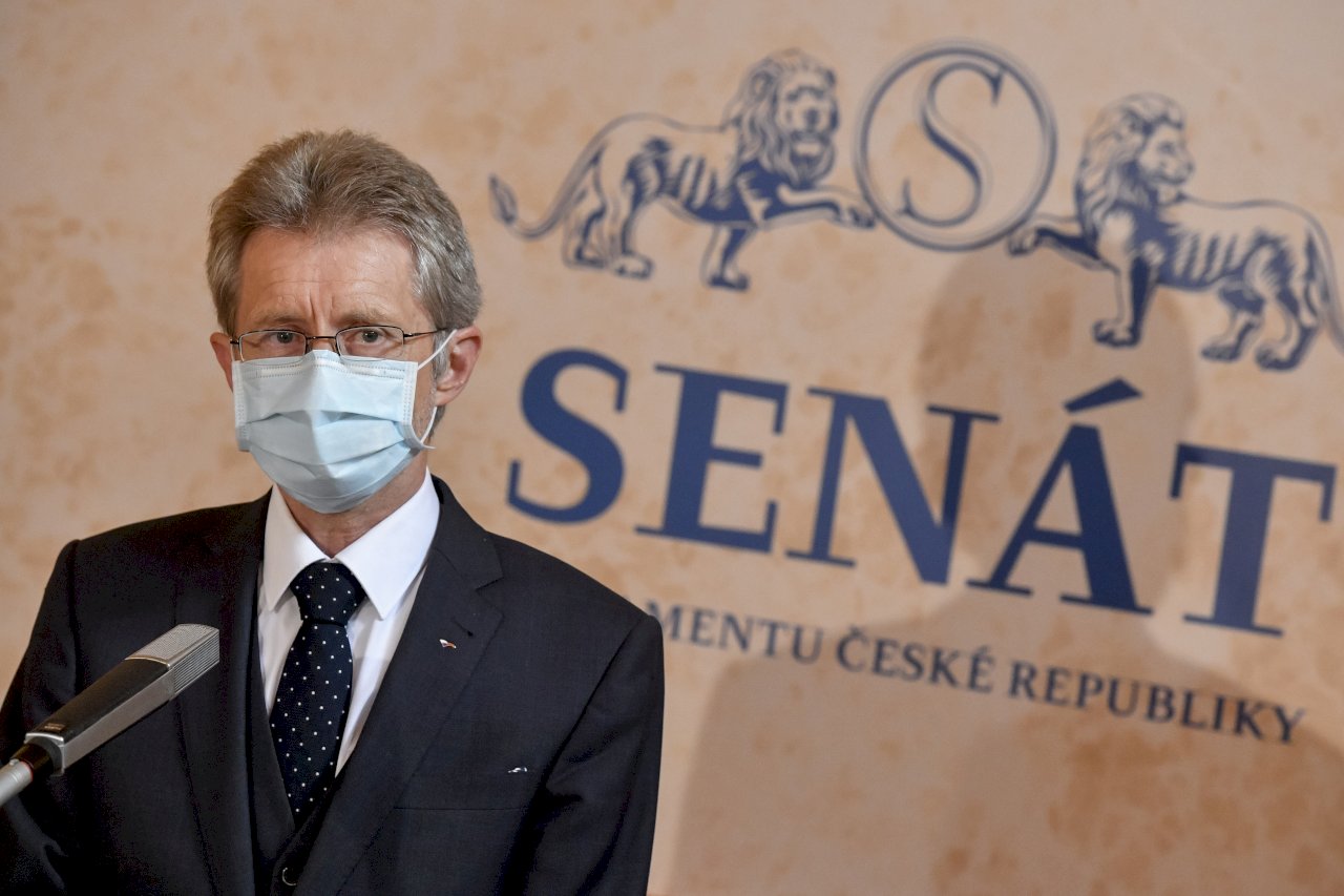 Czech Senate President’s visit backed by resolution