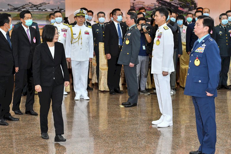 Tsai: military must be on guard to protect nation