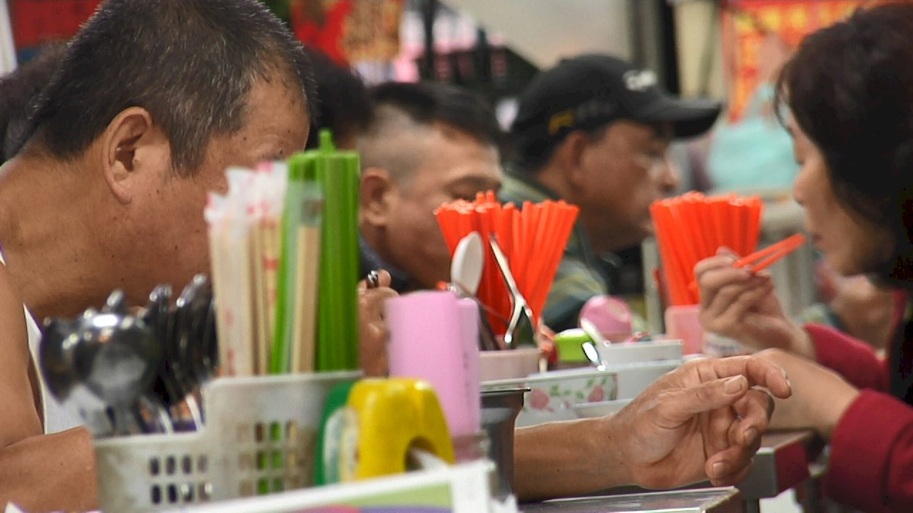 VIDEO: Number of food poisoning cases hit 23-year high last year