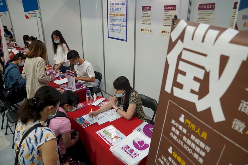 Companies start post-holiday hiring frenzy