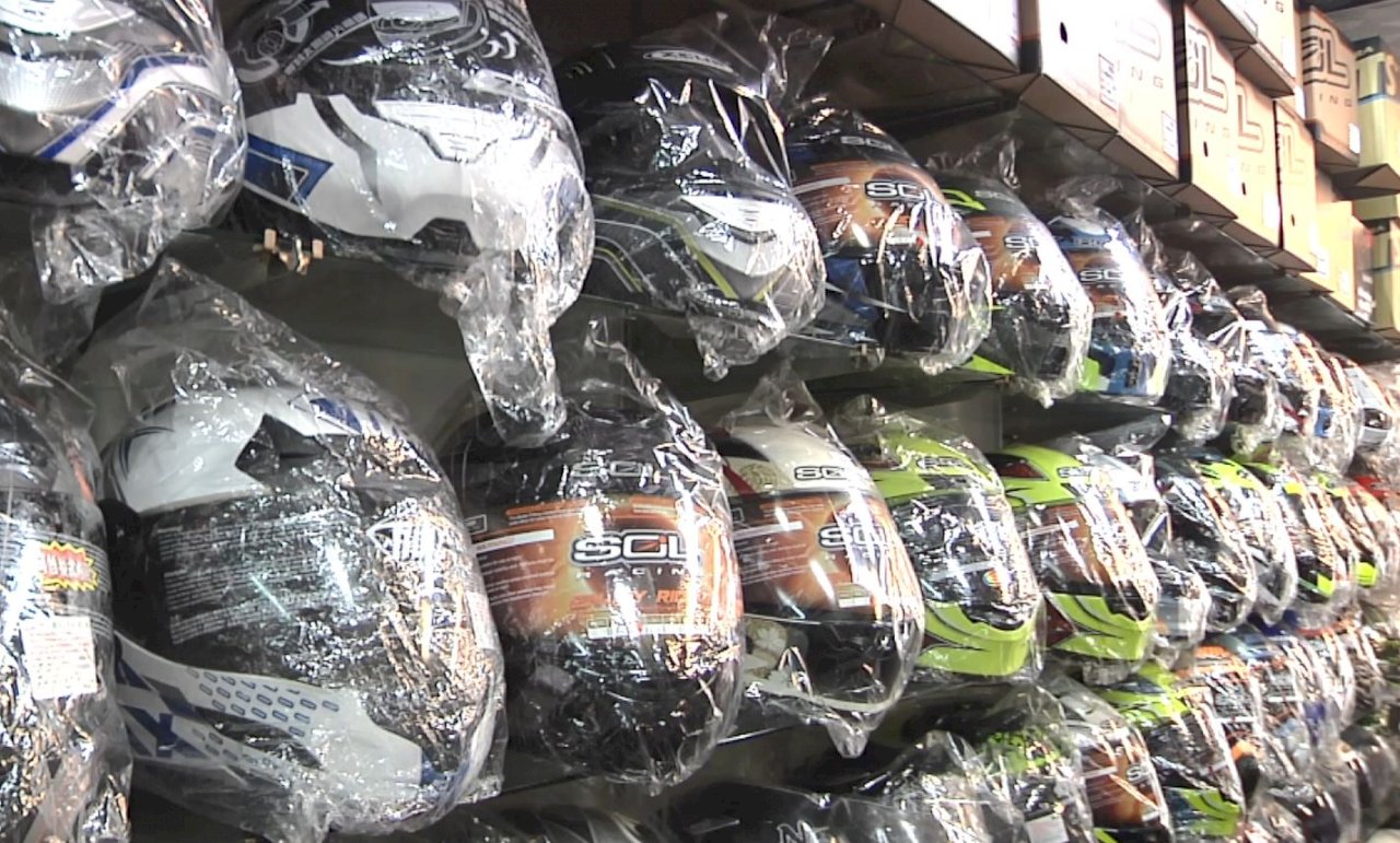 VIDEO: Motorcyclists recommended to wear full protection helmets